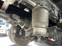 いすゞギガセルフクレーン4段大型（10t）[写真09]