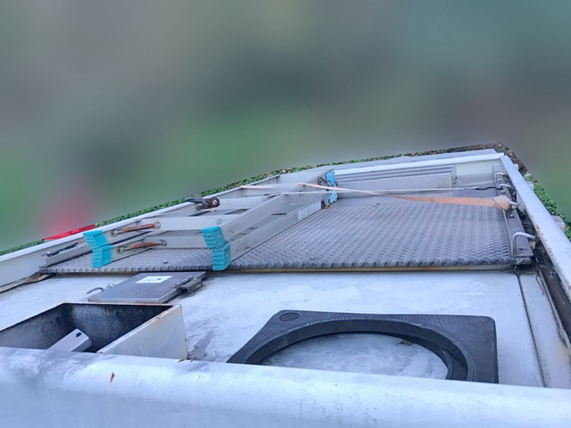 三菱ふそうキャンターガッツ高圧洗浄車小型（2t・3t）[写真05]