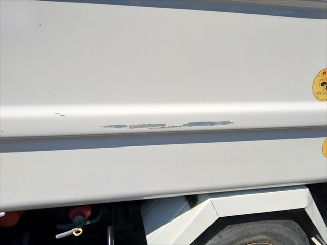 日野デュトロパッカー車（塵芥車）小型（2t・3t）[写真38]