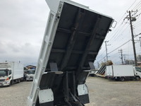 三菱ふそうキャンターダンプ小型（2t・3t）[写真15]