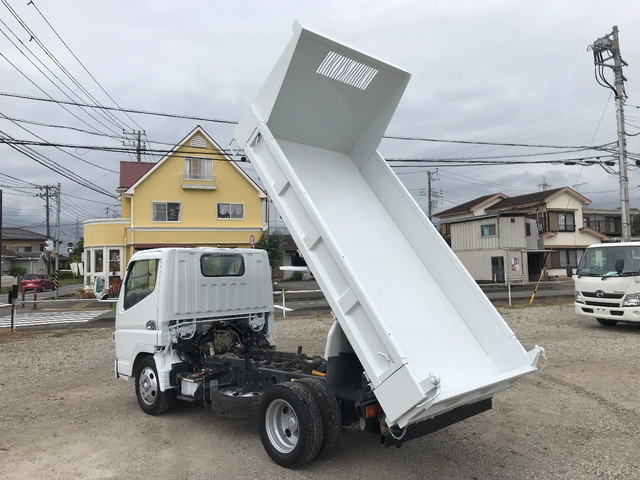 三菱ふそうキャンターダンプ小型（2t・3t）[写真06]