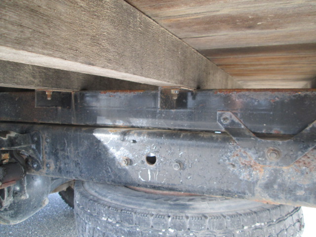 三菱ふそうファイター平ボディ中型（4t）[写真07]