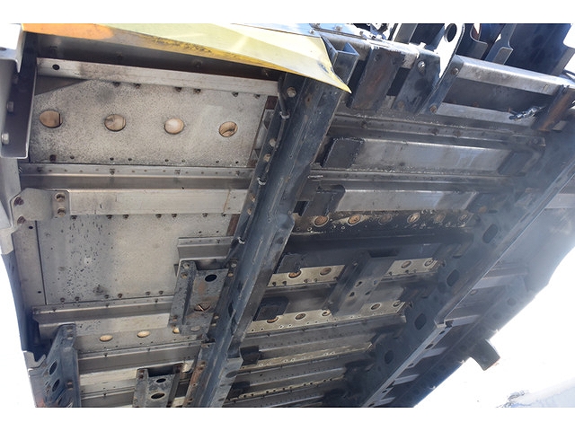 UDトラックスクオンセーフティローダー大型（10t）[写真26]