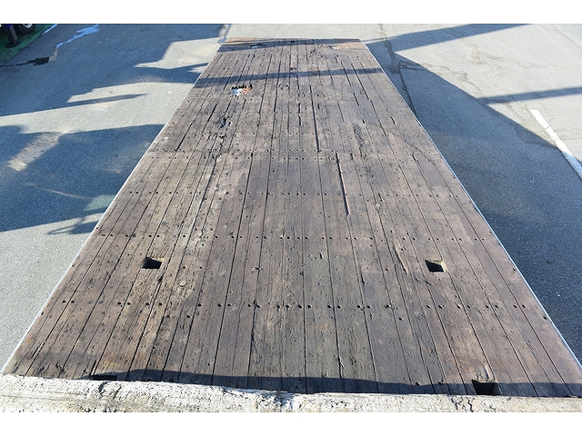 UDトラックスクオンセーフティローダー大型（10t）[写真08]