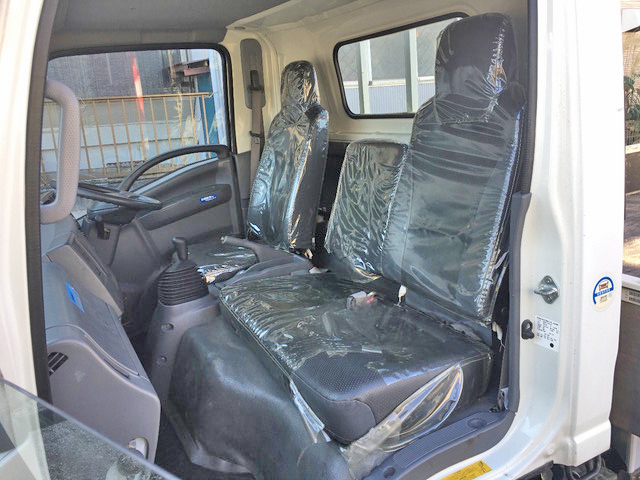 いすゞエルフ平ボディ小型（2t・3t）[写真31]