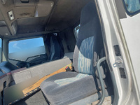 三菱ふそうスーパーグレートトレーラーヘッド（トラクターヘッド）大型（10t）[写真22]