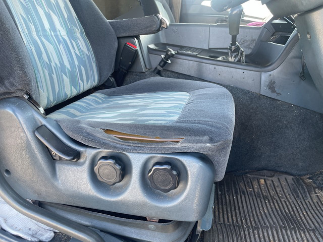 三菱ふそうスーパーグレートトレーラーヘッド（トラクターヘッド）大型（10t）[写真24]