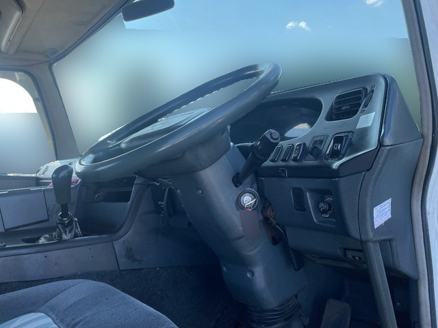 三菱ふそうスーパーグレートトレーラーヘッド（トラクターヘッド）大型（10t）[写真26]