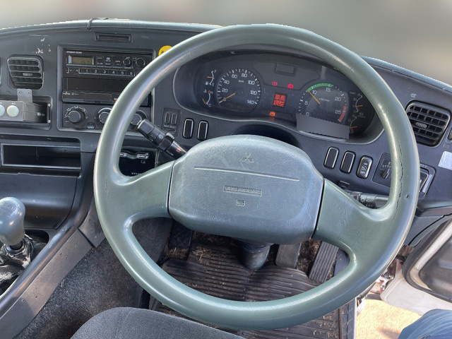 三菱ふそうスーパーグレートトレーラーヘッド（トラクターヘッド）大型（10t）[写真29]