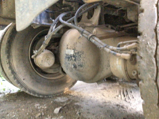 いすゞギガミキサー車（コンクリートミキサー）大型（10t）[写真15]