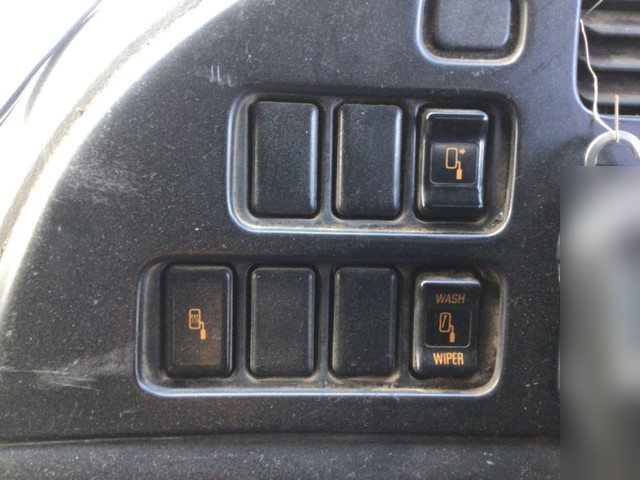 いすゞギガミキサー車（コンクリートミキサー）大型（10t）[写真19]