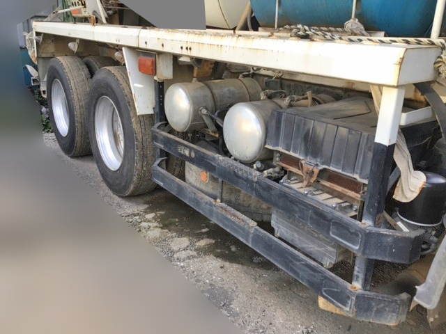 いすゞギガミキサー車（コンクリートミキサー）大型（10t）[写真02]