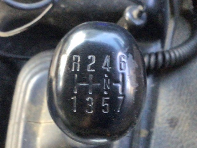 いすゞギガミキサー車（コンクリートミキサー）大型（10t）[写真20]