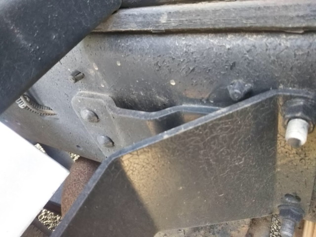 日野デュトロアームロール小型（2t・3t）[写真14]