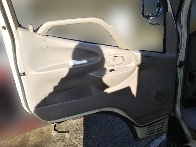 日野デュトロアームロール小型（2t・3t）[写真19]