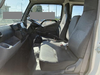 日野デュトロダブルキャブ（Wキャブ）小型（2t・3t）[写真12]