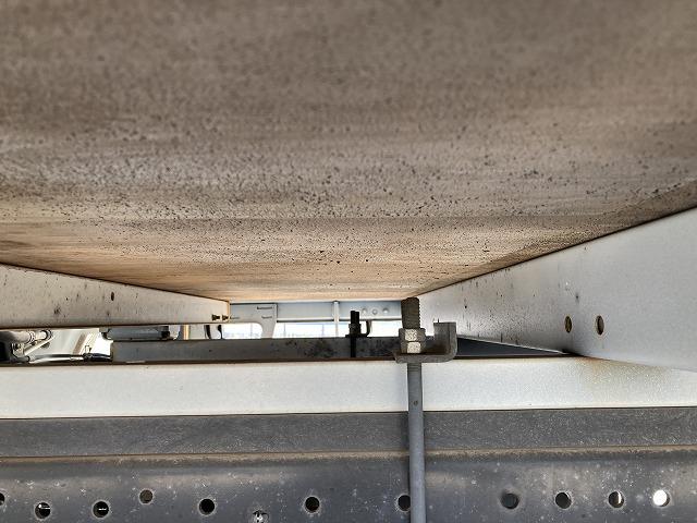 日野デュトロダブルキャブ（Wキャブ）小型（2t・3t）[写真23]