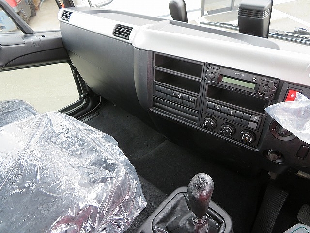 三菱ふそうファイターセーフティローダー中型（4t）[写真33]