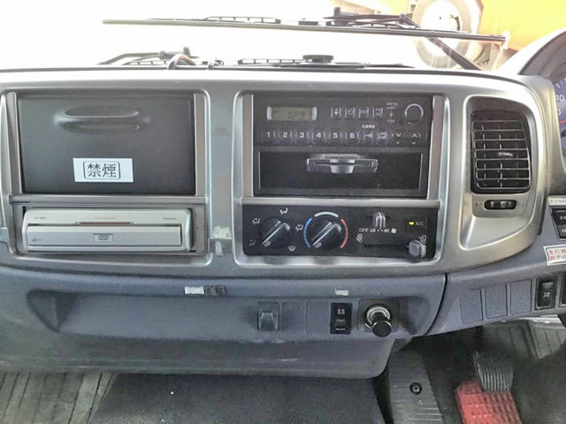 日野レンジャークレーン4段中型（4t）[写真35]