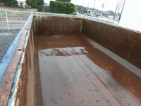 UDトラックスクオンコンテナ専用車大型（10t）[写真04]