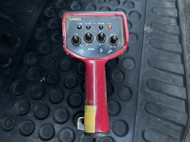 三菱ふそうキャンターセルフクレーン3段小型（2t・3t）[写真15]