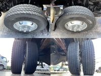 三菱ふそうキャンターセルフクレーン3段小型（2t・3t）[写真21]