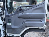 三菱ふそうキャンターセルフクレーン3段小型（2t・3t）[写真28]