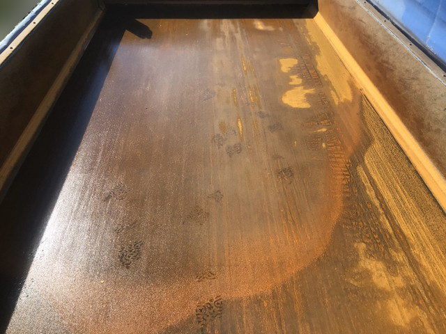 三菱ふそうスーパーグレートダンプ大型（10t）[写真12]