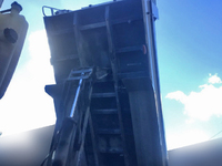 三菱ふそうスーパーグレートダンプ大型（10t）[写真15]