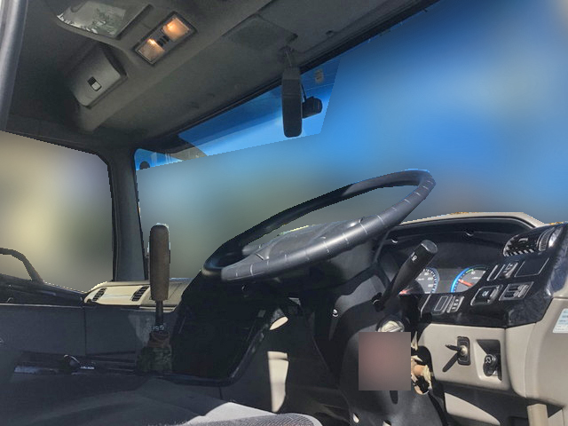 三菱ふそうスーパーグレートダンプ大型（10t）[写真30]