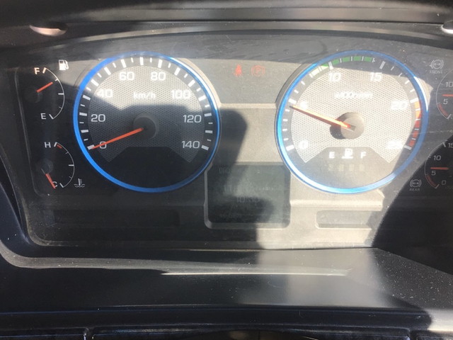 三菱ふそうスーパーグレートダンプ大型（10t）[写真34]