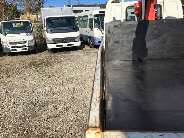 いすゞエルフクレーン3段小型（2t・3t）[写真17]