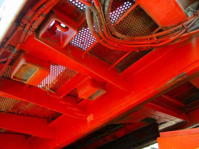 UDトラックスコンドルセーフティクレーン3段増トン（6t・8t）[写真10]