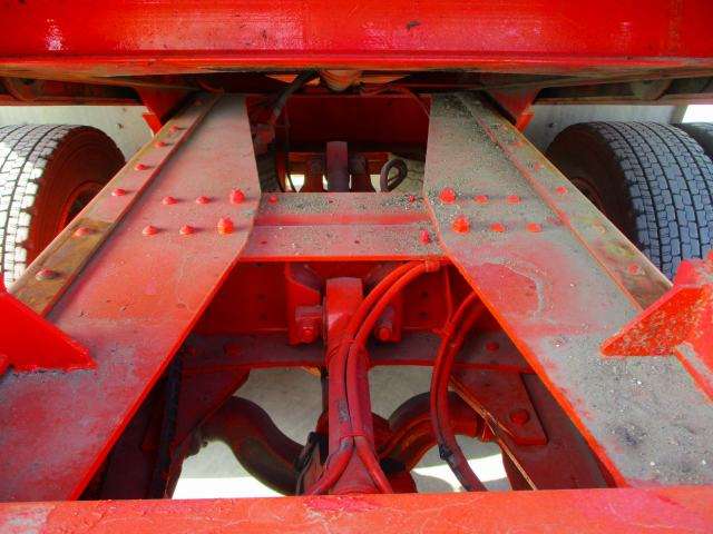 UDトラックスコンドルセーフティクレーン3段増トン（6t・8t）[写真14]