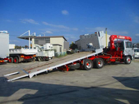 UDトラックスコンドルセーフティクレーン3段増トン（6t・8t）[写真05]