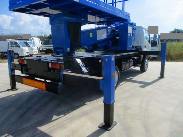 日野デュトロ高所作業車小型（2t・3t）[写真12]