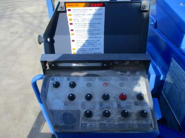 日野デュトロ高所作業車小型（2t・3t）[写真14]