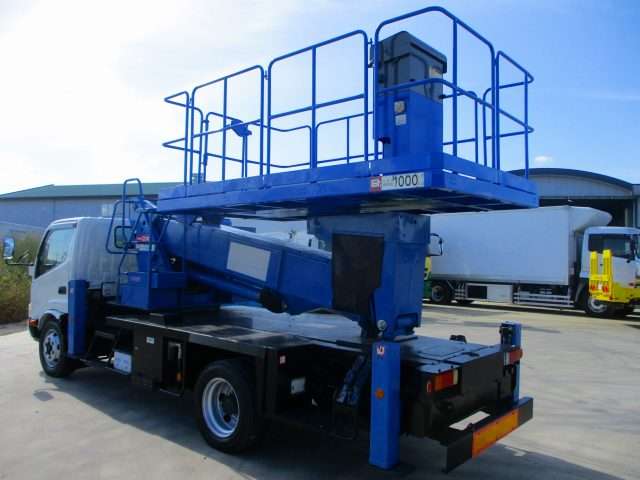 日野デュトロ高所作業車小型（2t・3t）[写真04]