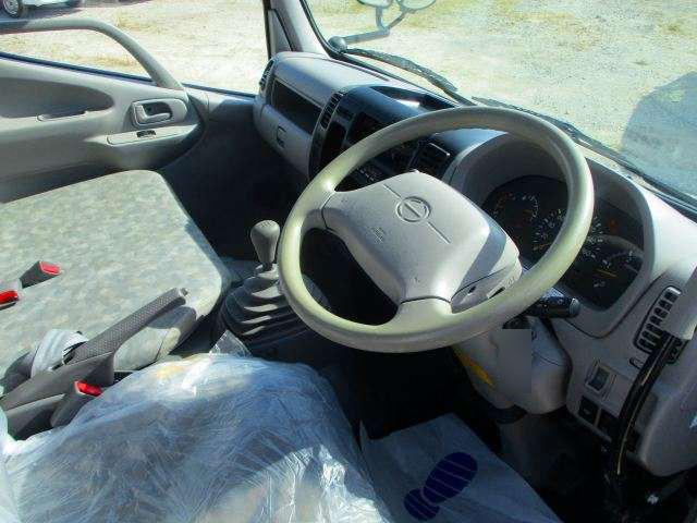 日野デュトロ高所作業車小型（2t・3t）[写真07]