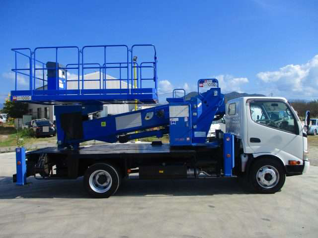 日野デュトロ高所作業車小型（2t・3t）[写真08]