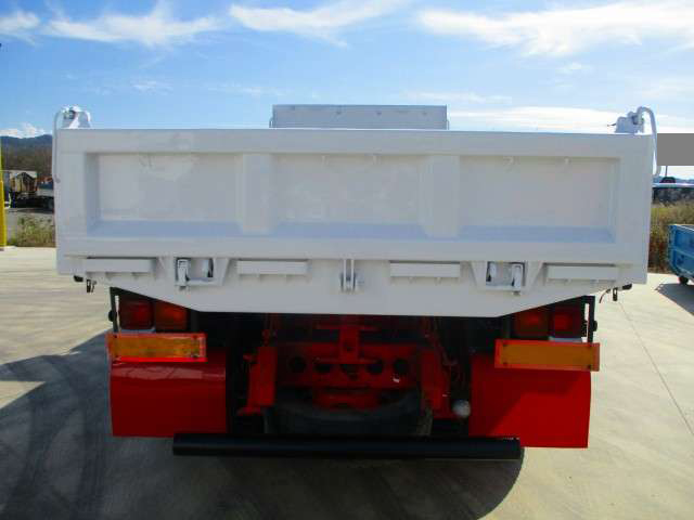 UDトラックスコンドルダンプ増トン（6t・8t）[写真29]