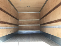 いすゞエルフアルミバン小型（2t・3t）[写真10]