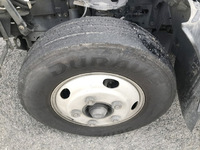 いすゞエルフアルミバン小型（2t・3t）[写真20]