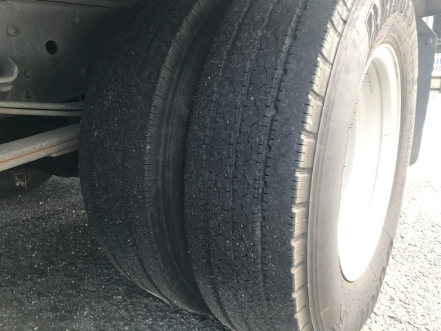 いすゞエルフアルミバン小型（2t・3t）[写真22]