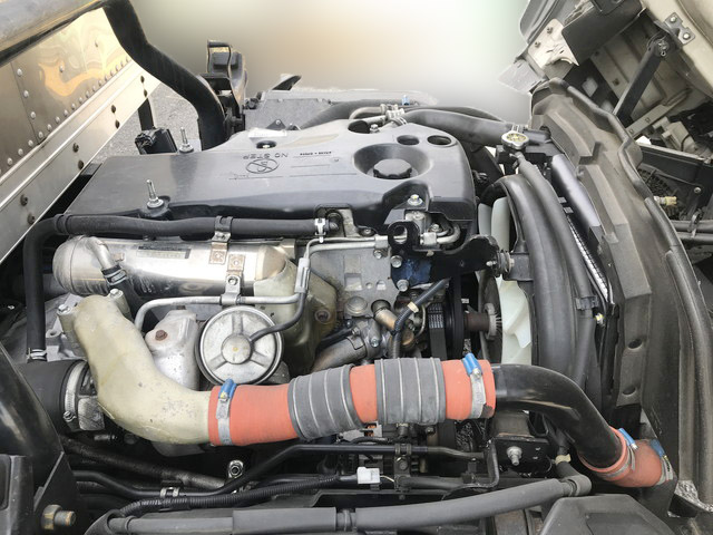 いすゞエルフアルミバン小型（2t・3t）[写真24]