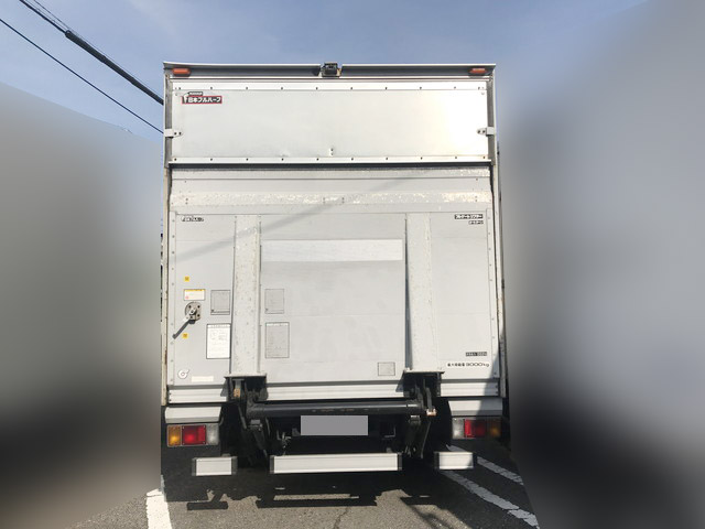 いすゞエルフアルミバン小型（2t・3t）[写真08]