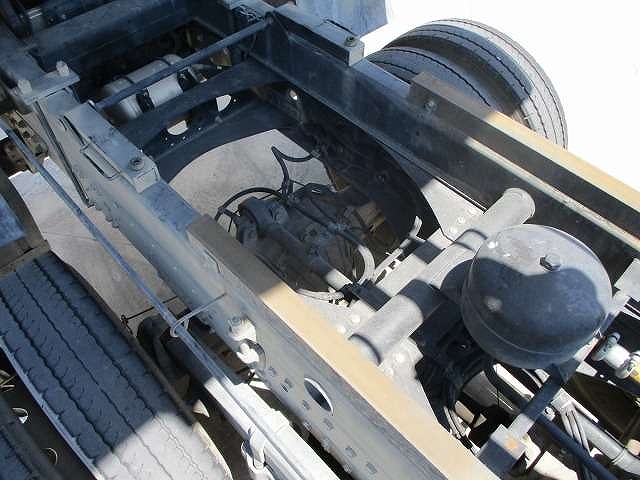 三菱ふそうスーパーグレートダンプ大型（10t）[写真14]