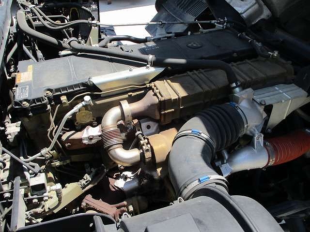 三菱ふそうスーパーグレートダンプ大型（10t）[写真20]