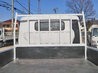 三菱ふそうキャンター平ボディ小型（2t・3t）[写真11]