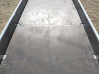 三菱ふそうキャンター平ボディ小型（2t・3t）[写真12]